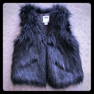 EUC Old Navy Black Fur Vest Size 5T